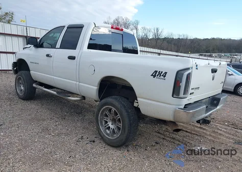 2007 Dodge Ram 1500 Slt/Trx4 Off Road/Sport z USA, uszkodzony, nr VIN 1D7HU18P27S229962
